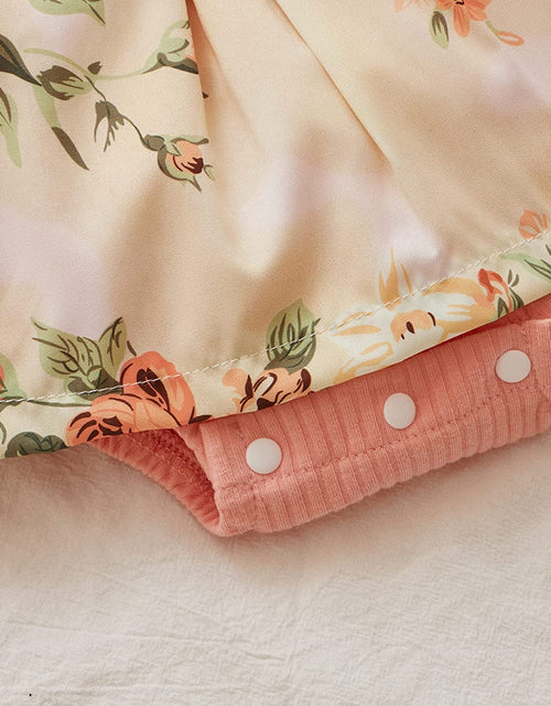 Load image into Gallery viewer, Newborn Infant Baby Girl Ruffle Long Sleeve Ribbed T-Shirt Top Floral Suspender Shorts Headband Winter Clothes
